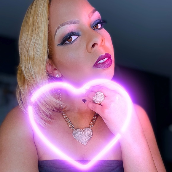 Meet your Posher, Treesie - Picture 1 of 1